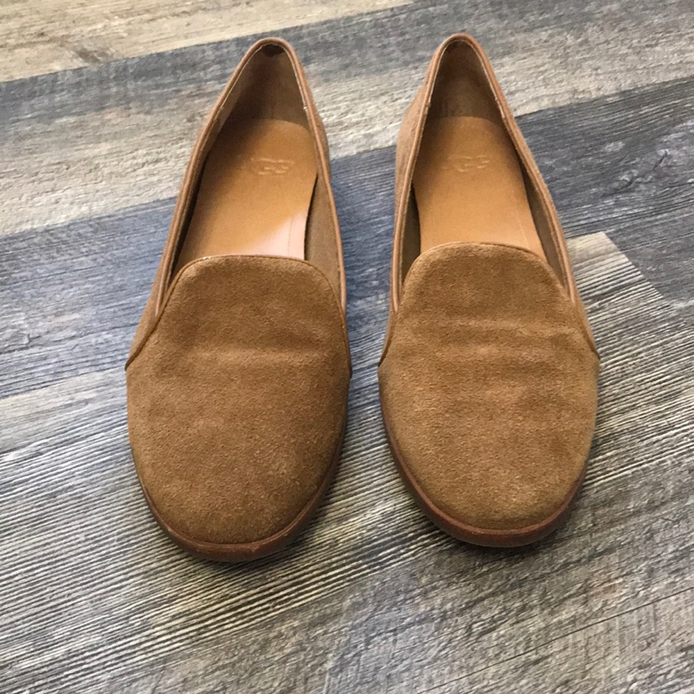 UGG